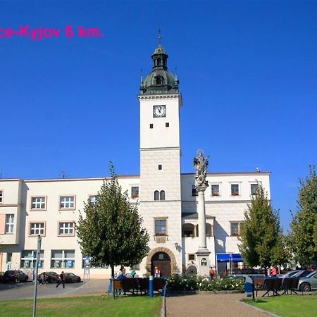 Cyklo Ubytovani A Vinny Sklep Zadovice Kültér fotó